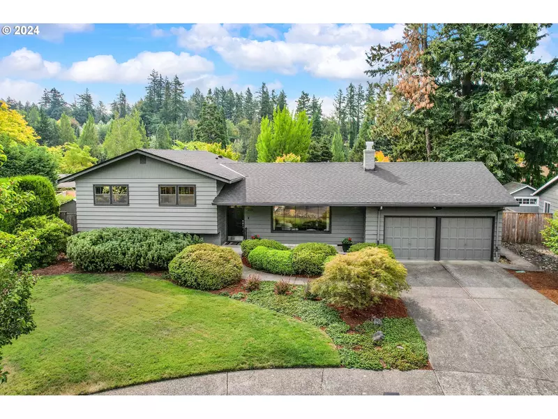 2320 SW WINCHESTER PL, Portland, OR 97225