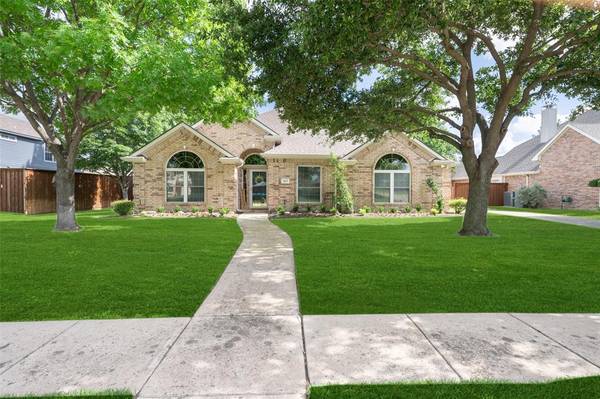 107 Wentwood Drive, Murphy, TX 75094