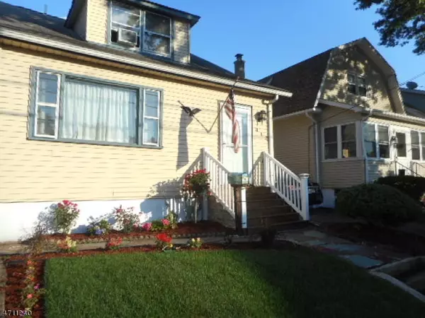 312 W Clay Ave, Roselle Park Boro, NJ 07204