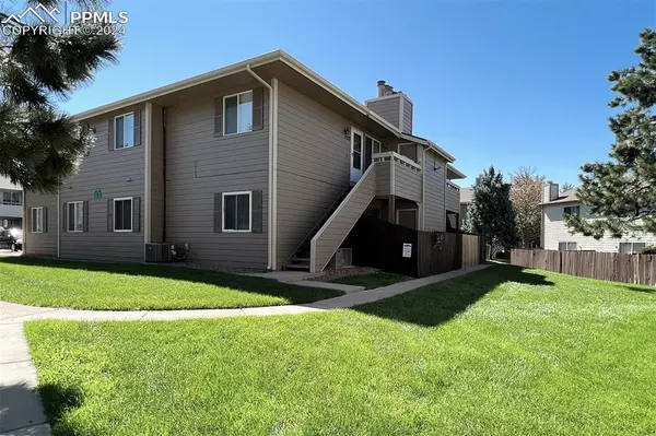 4315 Hawks Lookout LN, Colorado Springs, CO 80916