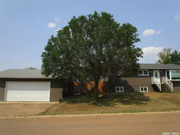 224 Crawford AVENUE, Coronach, SK S0H 0Z0