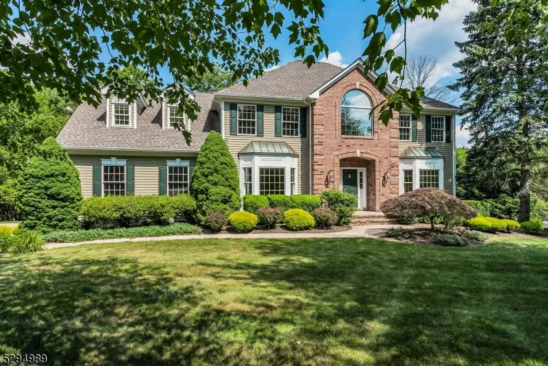 99 Bernard Dr, Bernards Twp., NJ 07920