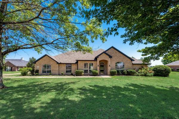 1271 Masters Drive,  Crandall,  TX 75114