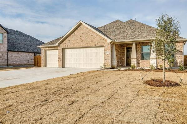 705 Bass Lake Lane, Cleburne, TX 76033