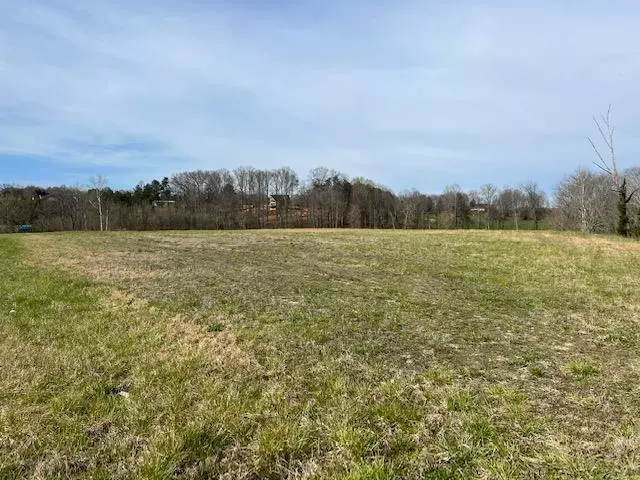 7.86 AC Cookeville Hwy, Livingston, TN 38570