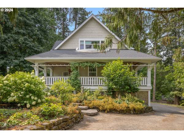 8437 SW 42ND AVE, Portland, OR 97219