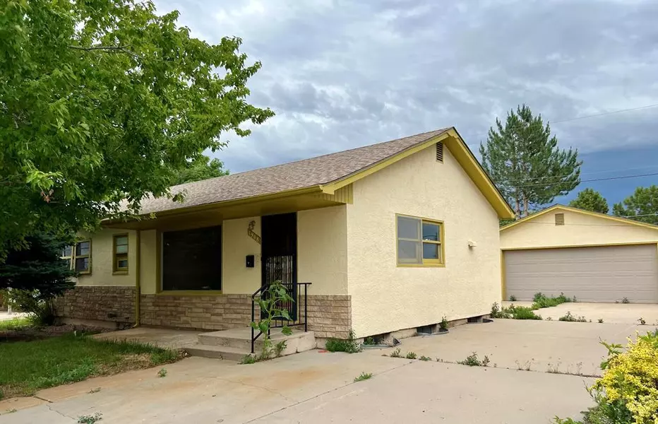 1908 Elmwood, Pueblo, CO 81005