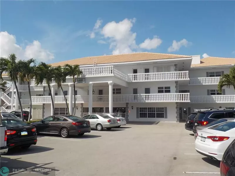 1461 S Ocean Blvd  #326, Lauderdale By The Sea, FL 33062