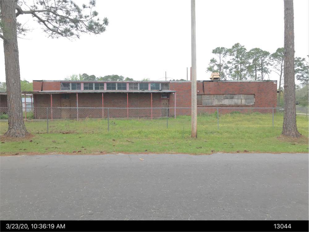 411 N Church, Doerun, GA 31744