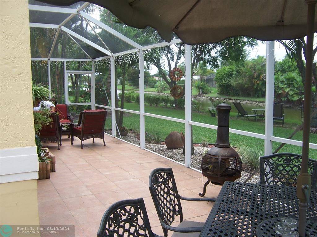 Coral Springs, FL 33071,11407 Lakeview Dr  #4-A