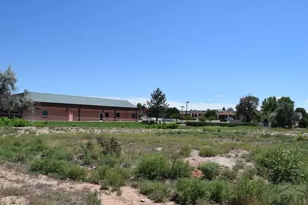 Pueblo, CO 81001,17 Montebello Dr