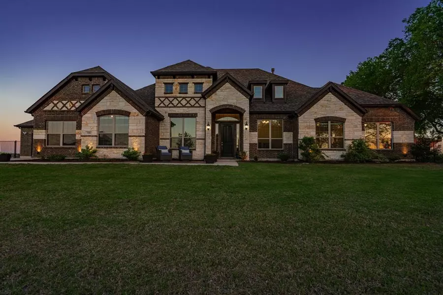 359 Ledstone Court, Rockwall, TX 75032