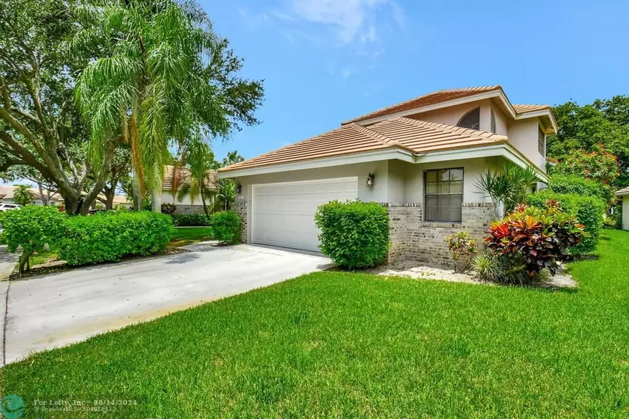 480 Sherwood Forest Dr, Delray Beach, FL 33445