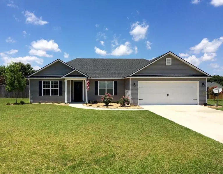 10 W Stanley Road, Ray City, GA 31645