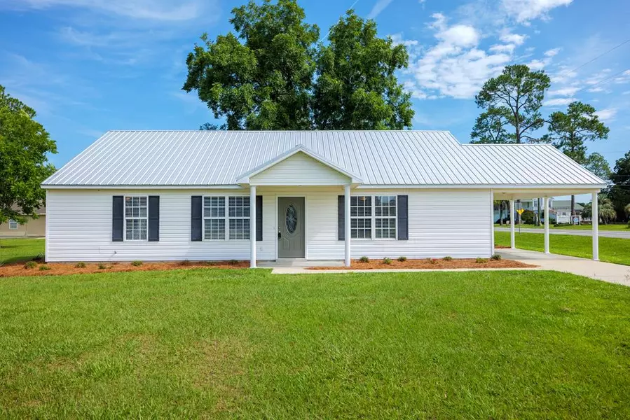 102 Carolina, Adel, GA 31620