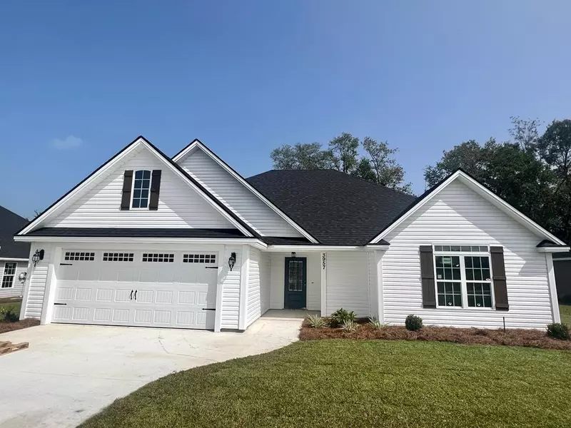 3957 Landings Circle, Hahira, GA 31632