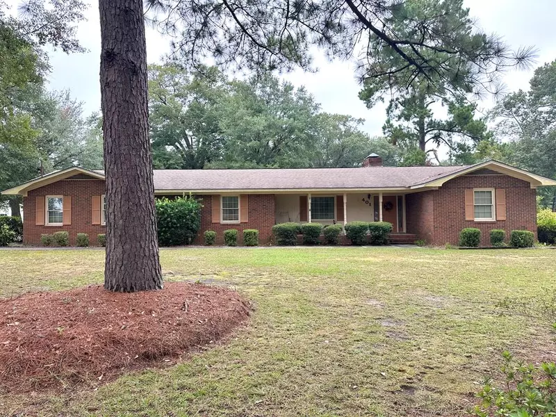 401 Newton Drive, Adel, GA 31620