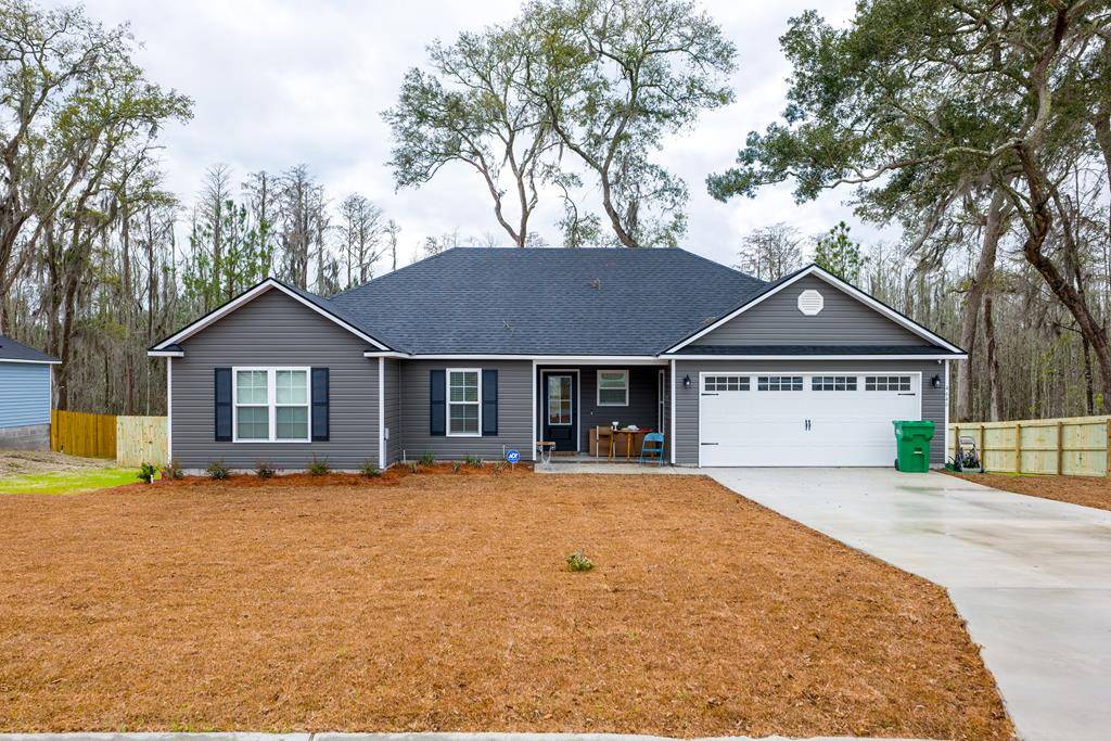 4646 Quarterman Estates Dr, Valdosta, GA 31601