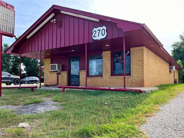 216 S Calumet Road,  Calumet,  OK 73014