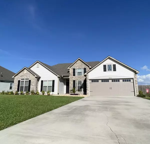 3944 Crusader Ct, Valdosta, GA 31605