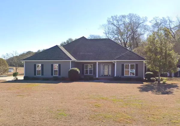 556 Coxstill Rd, Adel, GA 31620