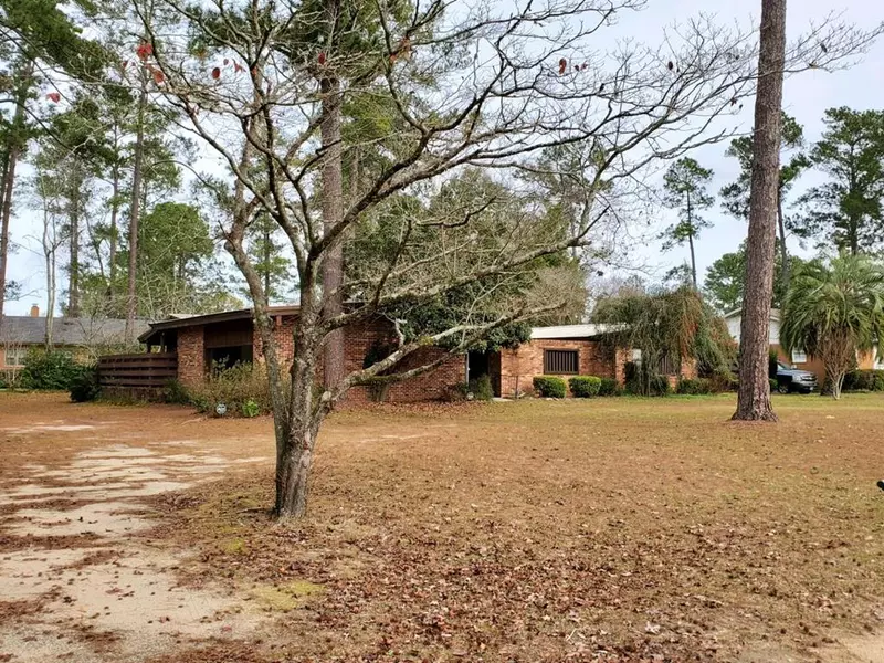 603 Town and Country Drive, Adel, GA 31620