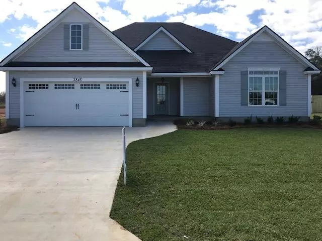 3816 Landings Circle, Hahira, GA 31632