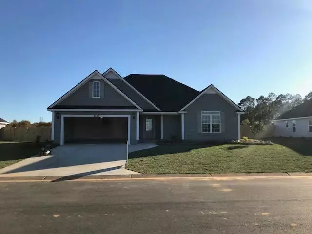 3820 Landings Circle, Hahira, GA 31632