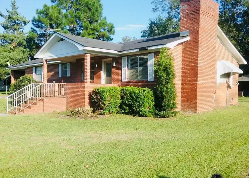 231 W Central Ave, Lenox, GA 31637