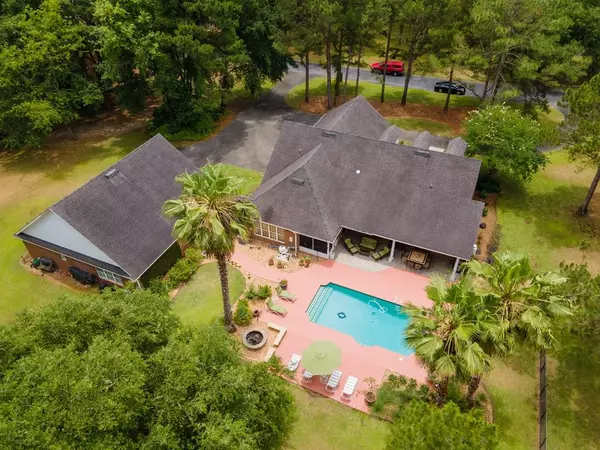 5829 Lake Loriana Circle, Lake Park, GA 31636