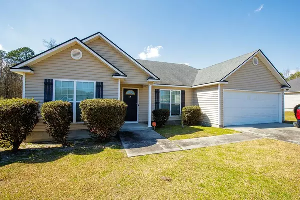 6 PALMETTO PINES CIRCLE, Ray City, GA 31645