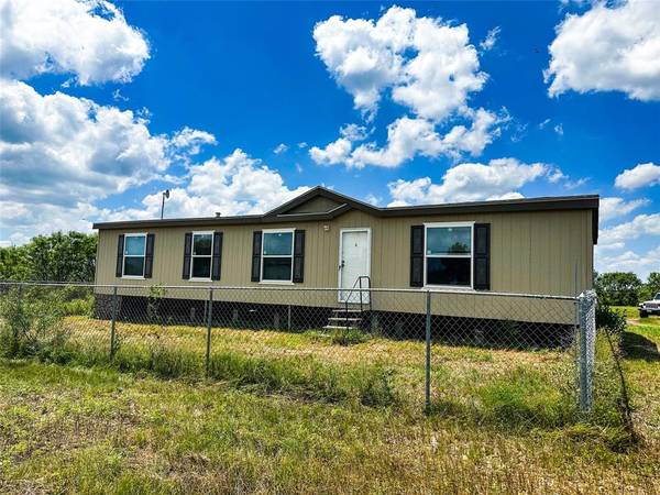 2310 County Road 404, Brady, TX 76825