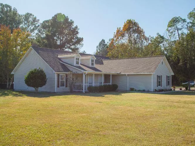 594 HILL ROAD, Ray City, GA 31645