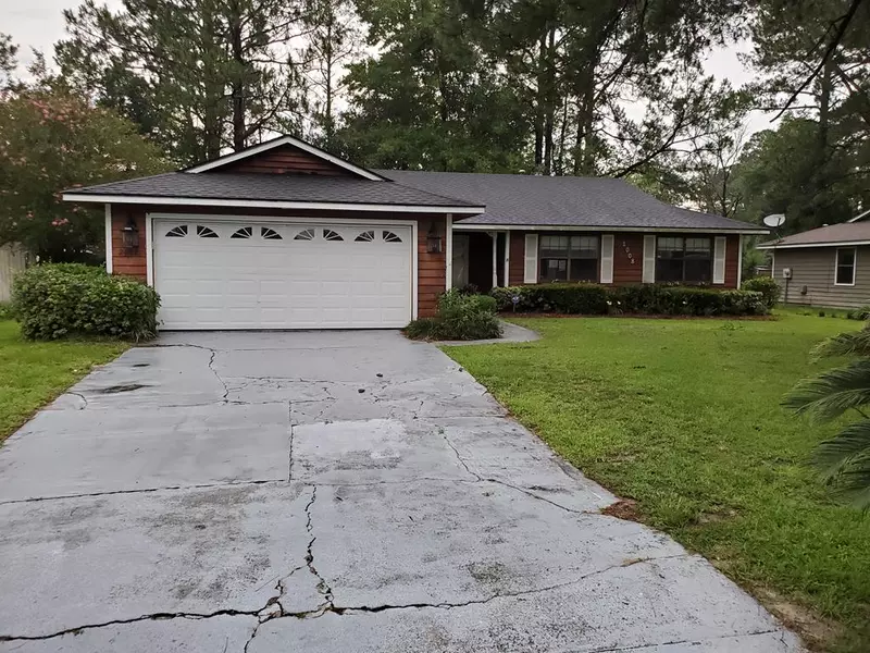 2008 Falling Leaf Lane, Valdosta, GA 31602