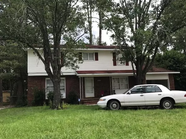 1705 Toni Terrace, Valdosta, GA 31602