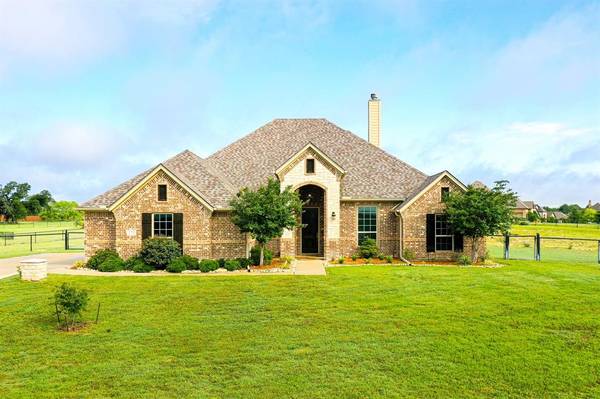 125 N Ridge Court, Weatherford, TX 76088