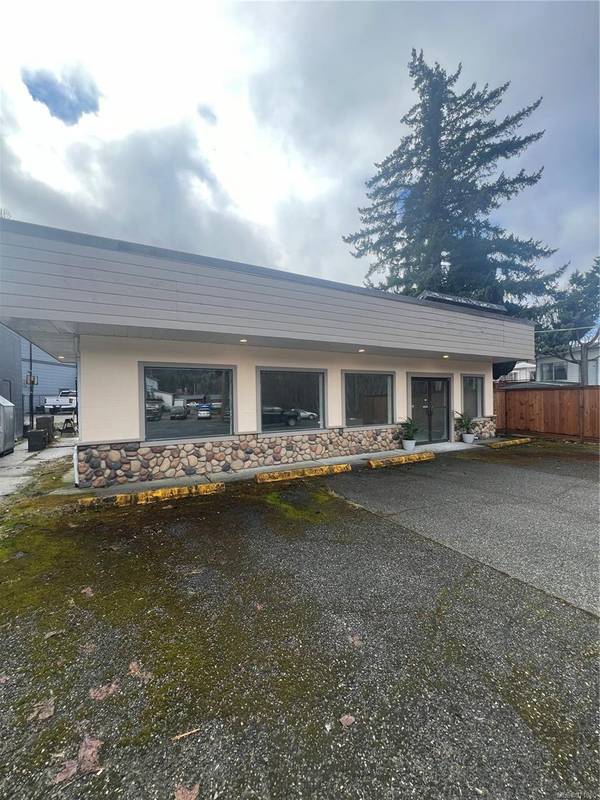 102 Cowichan Ave, Lake Cowichan, BC V0R 2G0