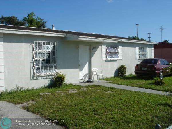 Miami Gardens, FL 33056,2971 NW 179th St