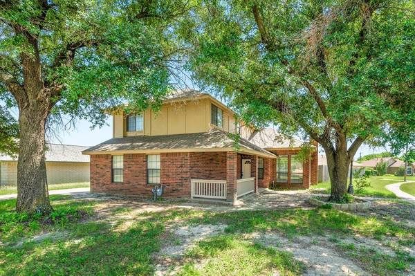 2110 Glenn Lane, Glenn Heights, TX 75154