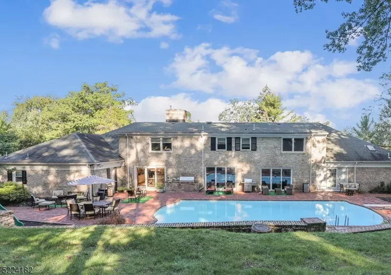 444 Old Short Hills Rd, Millburn Twp., NJ 07078