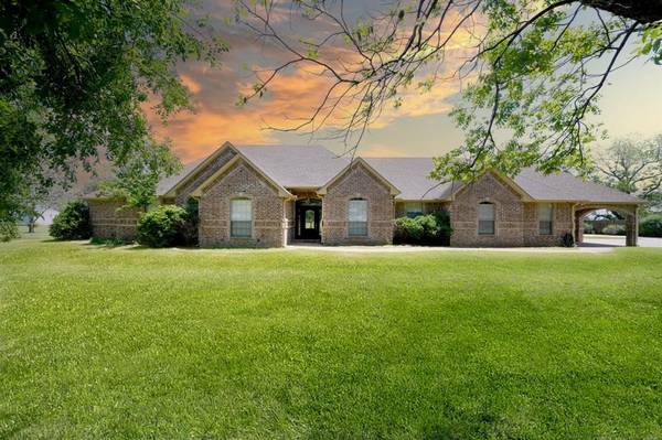 4351 Fm 1195,  Mineral Wells,  TX 76067