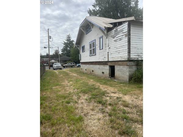 Vernonia, OR 97064,176 NORTH ST