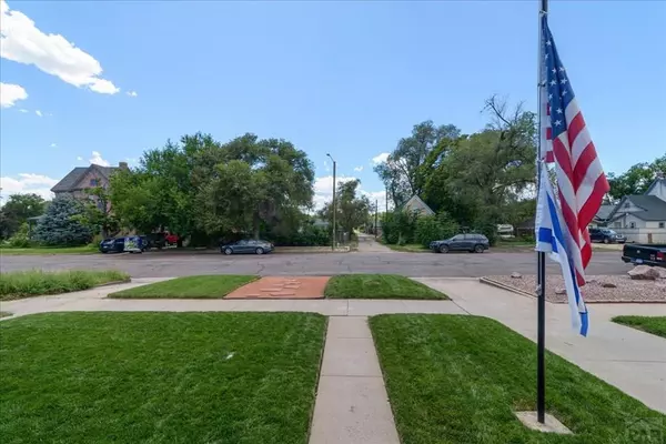 Pueblo, CO 81004,315 W Evans Ave