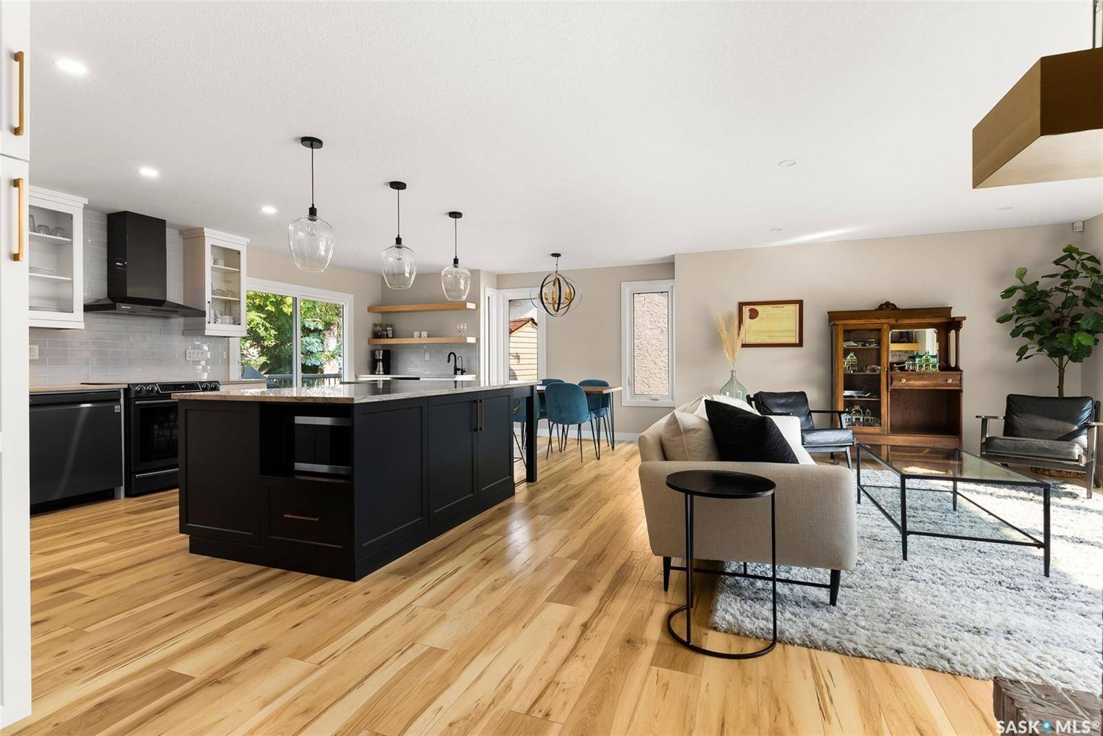 Regina, SK S4V 0J5,15 Penfold PLACE