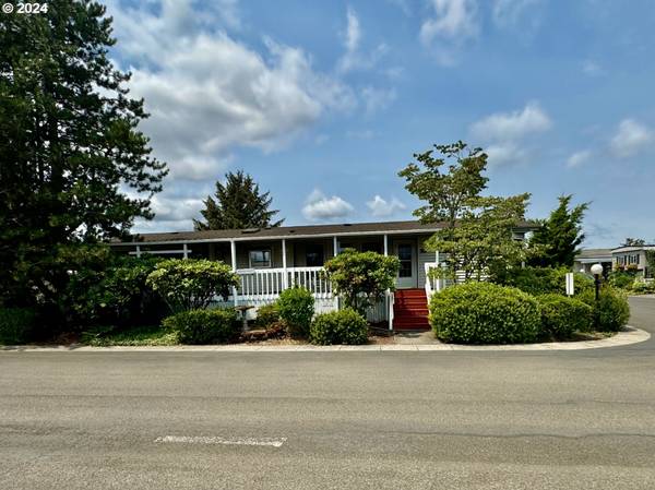 900 NE FRANCIS AVE #55, Gresham, OR 97030