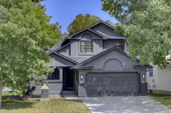 Calgary, AB T3G 3T1,44 Arbour Ridge WAY NW