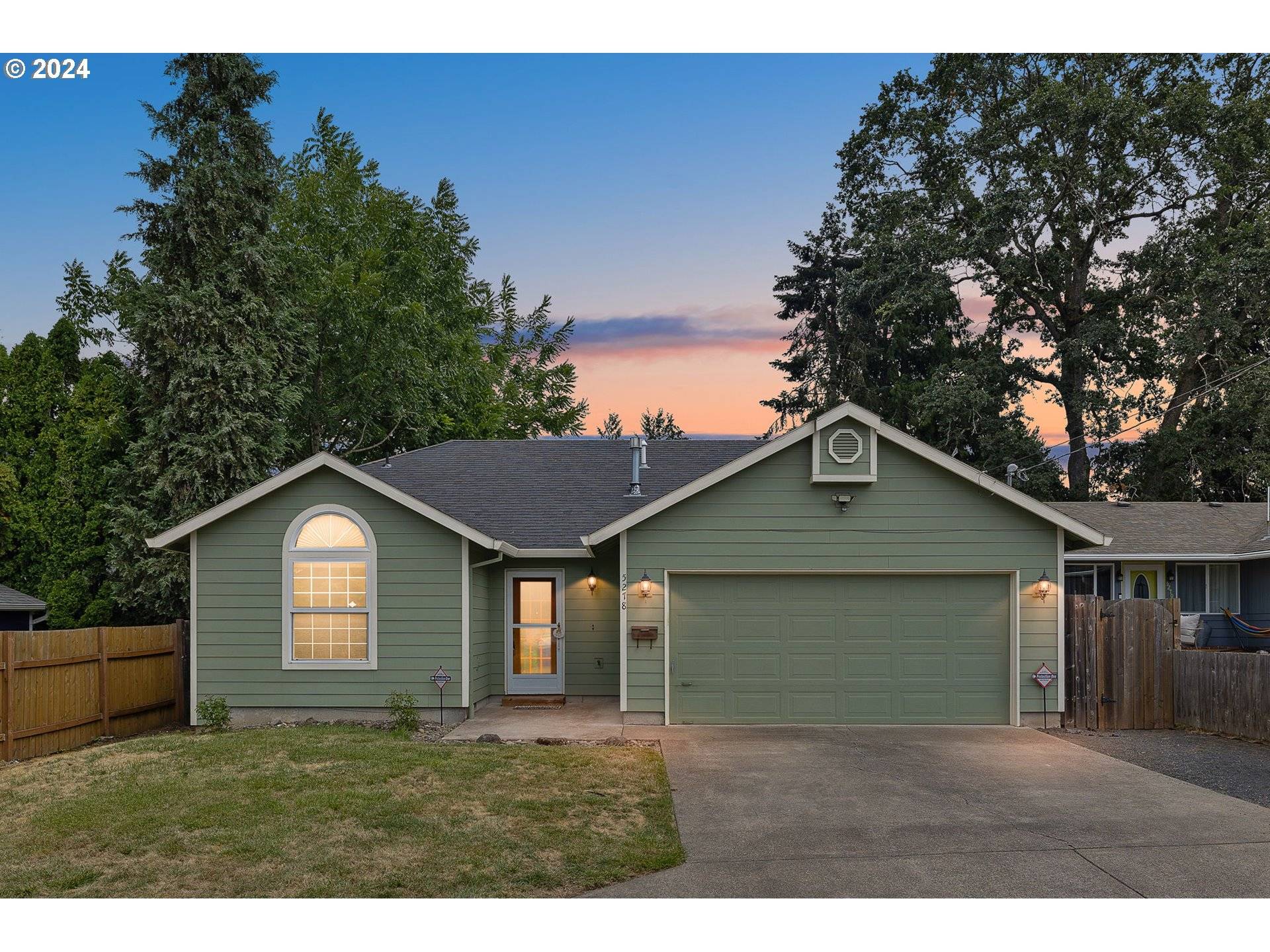 5278 NE 46TH PL, Portland, OR 97218