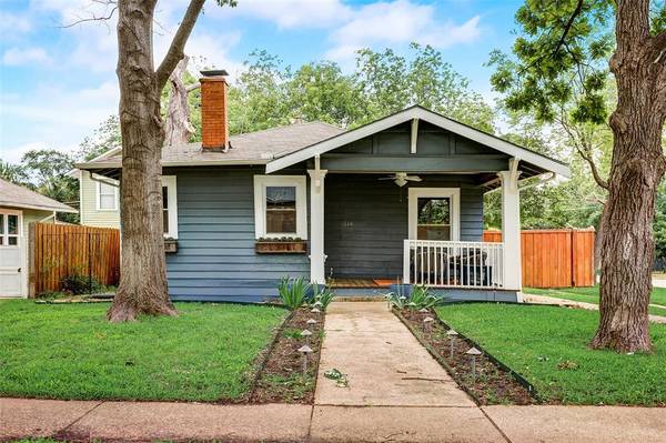 814 N Clinton Avenue, Dallas, TX 75208