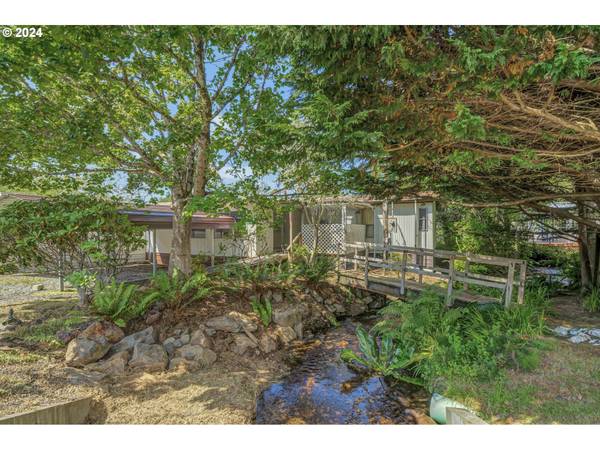 Rockaway Beach, OR 97136,980 S Grayling ST