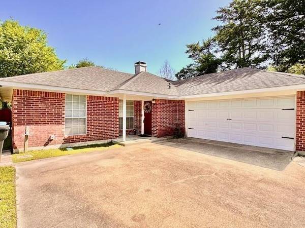 2007 Hackberry Circle, Greenville, TX 75402